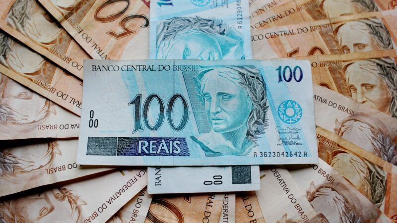 Auxílio-doença do INSS é isento de Imposto de Renda? Entenda o que diz a lei
